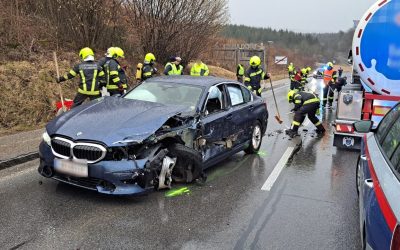 LKW-Unfall Bundestraße 1